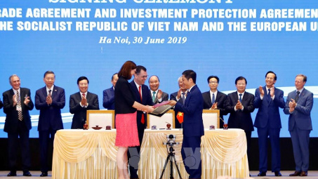 Việt Nam sẽ hội nhập sâu hơn vào kinh tế toàn cầu