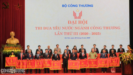 Toàn ngành Công Thương tích cực hưởng ứng phong trào thi đua yêu nước