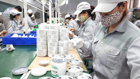 Lý do vẫn phải bù chéo giá điện cho ngành sản xuất
