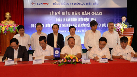 EVNNPC: Chính thức bàn giao lưới điện 110 kV về các đơn vị trực thuộc