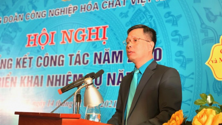 Công đoàn Hóa chất chi hơn 01 tỉ đồng lo Tết cho người lao động