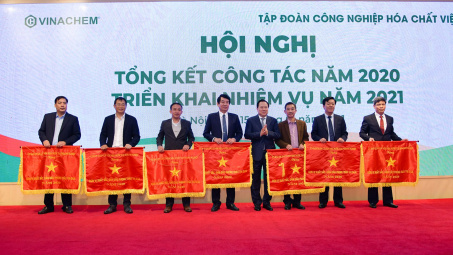 Vượt bão Covid, Vinachem cán mốc doanh thu hơn 40.000 tỷ đồng