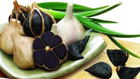 Ai không nên ăn  “thần dược” tỏi đen?