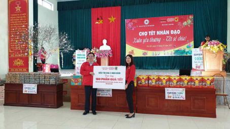 GO! và Big C trao tặng 3.600 phần quà cho người có hoàn cảnh khó khăn dịp Tết Tân Sửu 2021