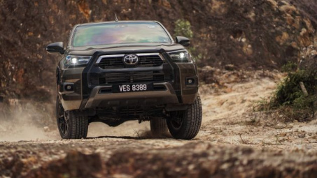 Toyota thay thế Volkswagen trở thành nhà sản xuất ô tô bán chạy nhất thế giới năm 2020