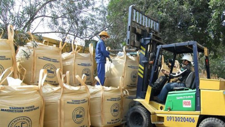 Phân bón Văn Điển: Nâng chất lượng sản phẩm nhờ đầu tư công nghệ