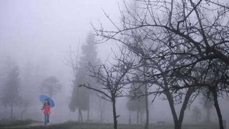 Thời tiết 6-1: Chuẩn bị đón đợt không khí lạnh rất mạnh, Bắc bộ trời nhiều mây, có lúc có mưa nhỏ