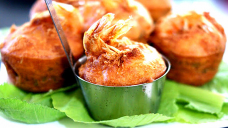 Đến Sóc Trăng nhất định phải thử bánh Cóng