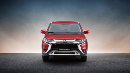 Giá bán xe Mitsubishi cập nhật tháng 1/2021: Nhiều ưu đãi, hỗ trợ trước bạ