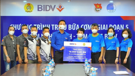 BIDV trao 18.000 suất cơm tặng đồng bào khó khăn tại Thành phố Hà Nội