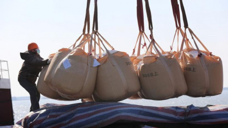 Trung Quốc kiểm soát xuất khẩu 29 loại phân bón kể từ ngày 15/10