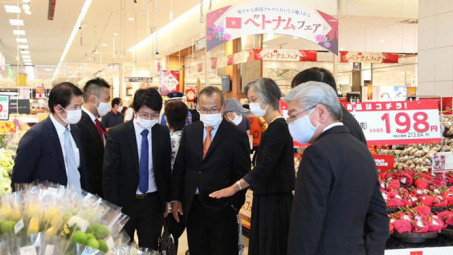 Hợp tác đưa hàng Việt ra nước ngoài