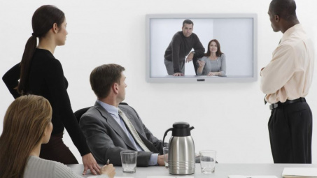 Sử dụng công nghệ cộng tác và sự hài lòng về công việc trong đội ảo