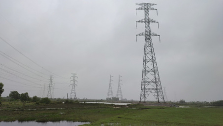 Thúc tiến độ bàn giao mặt bằng đường dây 500kV mạch 3 đoạn qua địa phận Kỳ Anh (Hà Tĩnh)