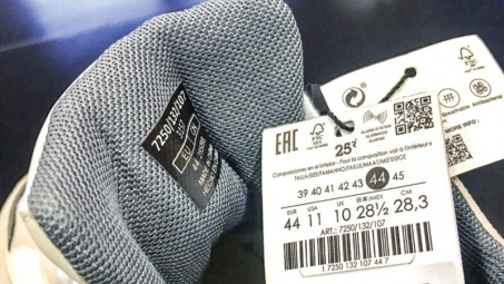 Cơ quan An toàn Đan Mạch tăng cường kiểm tra nhãn mác giày dép