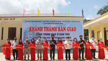 Tự vệ ngành Than chung tay xây dựng nông thôn mới