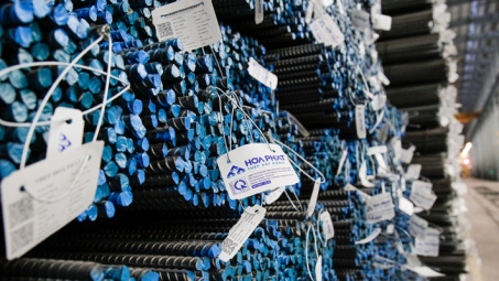 Hòa Phát tiêu thụ 6,3 triệu tấn thép các loại trong 9 tháng