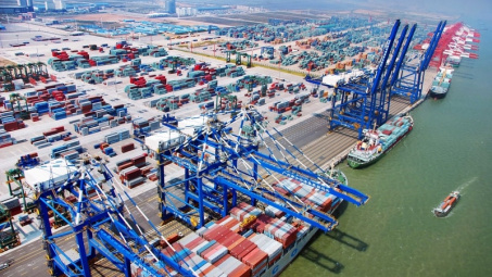 Giá cước vận tải biển có thể tiếp tục neo ở mức cao kỷ lục cho đến cuối năm 2022