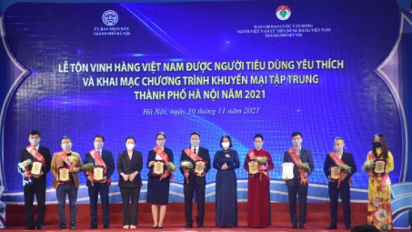 Sản phẩm May 10 lọt Top 1 hàng Việt Nam được người tiêu dùng yêu thích năm 2021