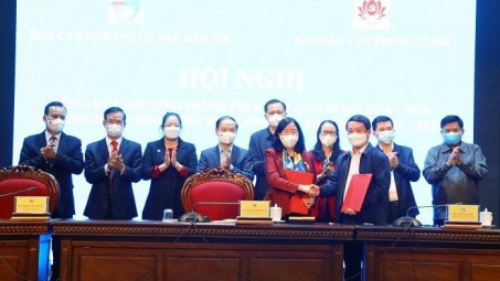 Ban Dân vận Trung ương và Ban Cán sự đảng Ủy ban Dân tộc ký kết phối hợp công tác, giai đoạn 2021-2025