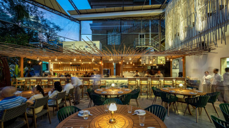 Factors affecting the satisfaction of customers with delivery services during the COVID-19 pandemic: Case study of Yugen Bar in Ho Chi Minh City