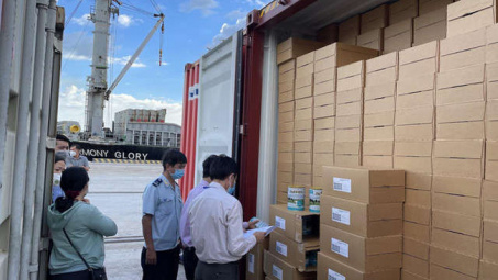 Từ vụ “tắc” lô hàng hơn 22.000 hộp sữa viện trợ, công tác kiểm tra chuyên ngành cần thay “áo mới”