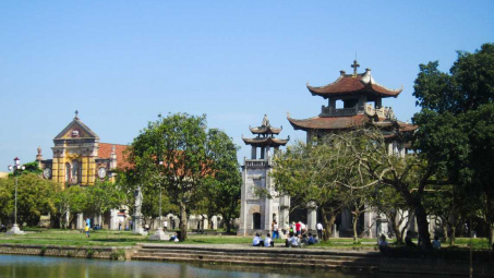 Du lịch tâm linh thúc đẩy kinh tế địa phương phát triển