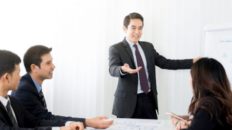 Tác động của phong cách lãnh đạo chuyển đổi đến sự đổi mới tổ chức trong các trường đại học tại TP. Hồ Chí Minh