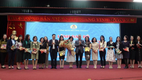 Hoạt động nữ công tại Công đoàn Bộ Công Thương: nâng cao vai trò, vị thế của phụ nữ trong thời kỳ mới