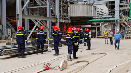 Đốt than thành công tổ máy số 2 Nhà máy nhiệt điện Nghi Sơn 2