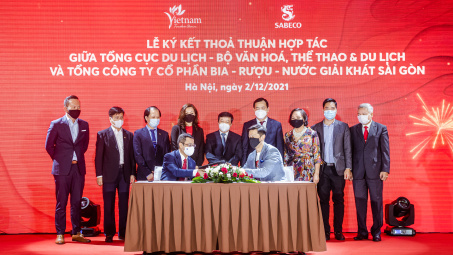 BIA SAIGON công bố ra mắt và xác lập kỷ lục bộ sưu tập “Bản sắc Việt”