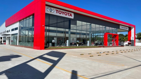 Toyota Việt Nam ra mắt Toyota Bình Phước