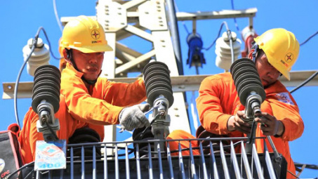 Thủ tướng Chính phủ: Đảm bảo cung ứng điện năm 2022 và các năm tiếp theo