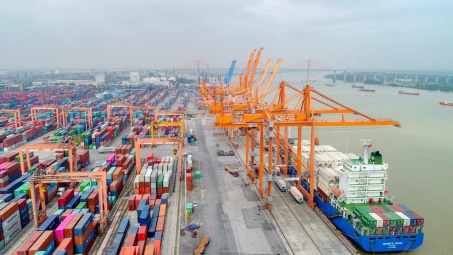 Hơn 700 triệu tấn hàng hoá thông qua cảng biển Việt Nam trong năm 2021