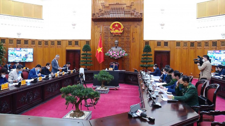 Chính phủ họp khẩn với các Bộ ngành để xử lý tình trạng ùn tắc nông sản hàng hóa kéo dài