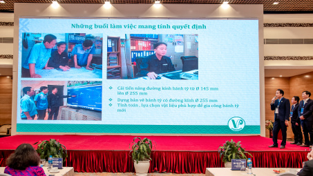 Tổng Công ty Giấy Việt Nam: Cải tiến kỹ thuật chuyển đổi bánh tỳ lô cuộn máy Xeo 1