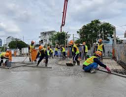 Phân tích những đặc trưng cơ bản của công nghệ bê tông tự lèn trong xây dựng