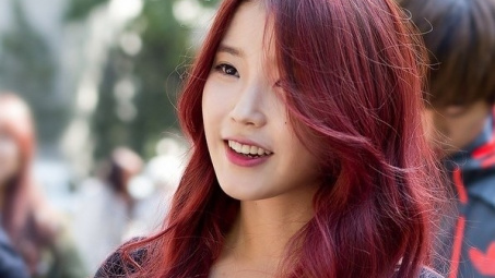 Những gam màu nâu thần thánh cho mái tóc của bạn nổi bật