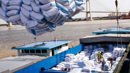 Việt Nam xuất khẩu 280.000 tấn gạo trong tháng 1