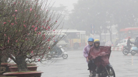 Thời tiết 9-2: Mưa rào và dông, miền Bắc rét trở lại