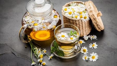 Khảo sát ảnh hưởng của nhiệt độ, thời gian trích ly mần ri, hoa cúc và chế độ thanh trùng đến chất lượng, giá trị cảm quan của trà mần ri - hoa cúc đóng chai