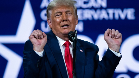 [Quốc tế nổi bật] Ông Trump được vinh danh