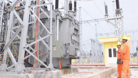 Công ty Điện lực Vĩnh Phúc đẩy mạnh lắp đặt công tơ điện tử