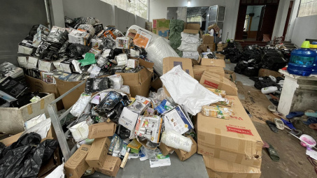 Triệt phá kho bán hàng giả với hơn 3.000 đơn/ngày