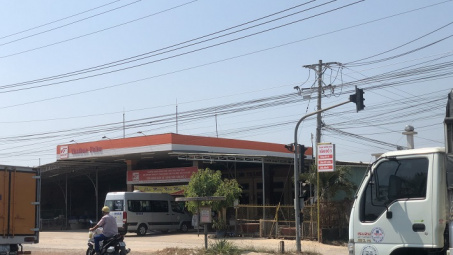 Xử phạt gần 290 triệu đồng doanh nghiệp kinh doanh xăng dầu không đảm bảo chất lượng