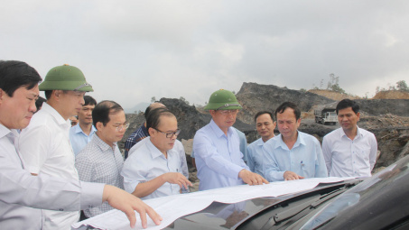 TKV: Than Mông Dương cần tạo diện sản xuất để tiếp tục áp dụng cơ giới hóa