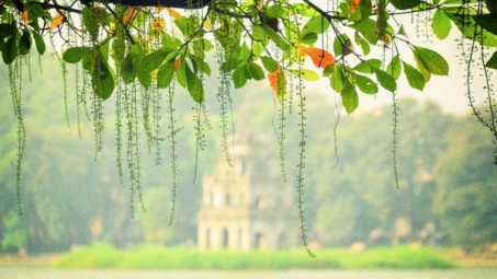 Thời tiết 19-4: Hà Nội sáng sớm trời lạnh, có lúc có mưa rải rác