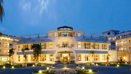 Tác động của mức độ thỏa mãn công việc đến sự gắn kết của nhân viên với tổ chức tại các khách sạn năm sao trên địa bàn thành phố Huế