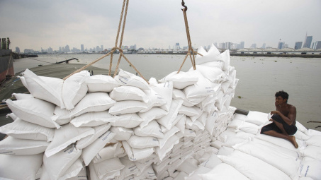 Giá gạo Thái Lan chạm mức thấp nhất 4 tháng trở lại đây
