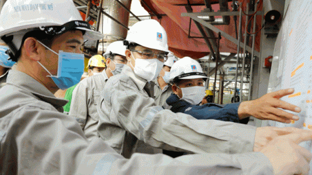 Linh hoạt khai thác sản lượng giữa dầu và khí, doanh thu Petrovietnam tăng 47% so với cùng kỳ